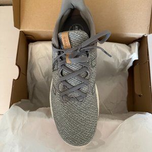 New Balance Men's Fresh Foam Roav V2 Running Shoe